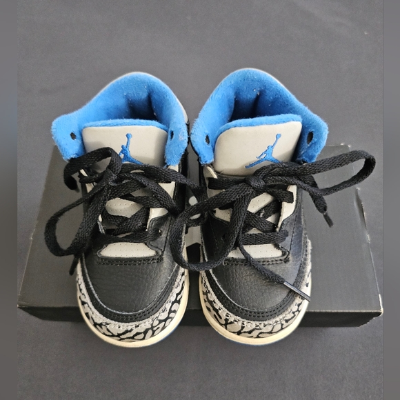 Jordan Kids shoes - Picture 4 of 9